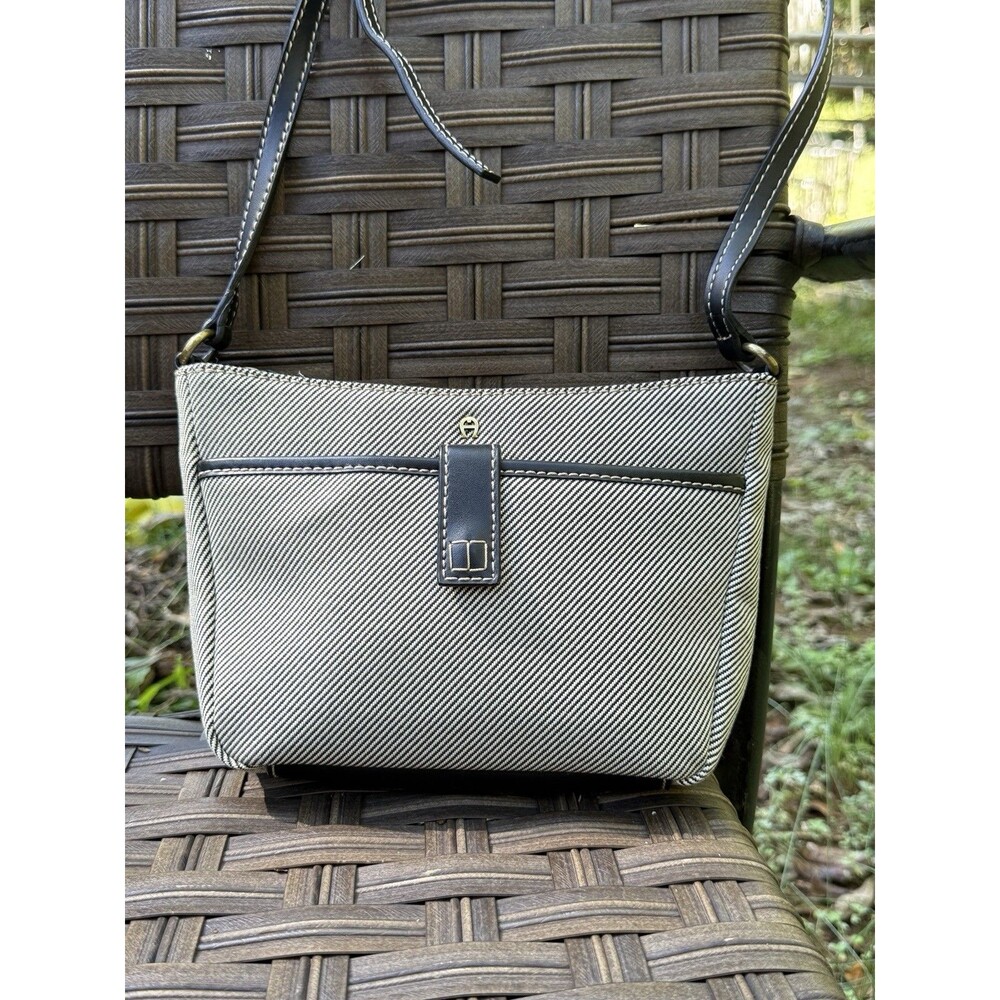 Vintage Designer Etienne Aigner Small Shoulder Bag Purse Black & White Woven